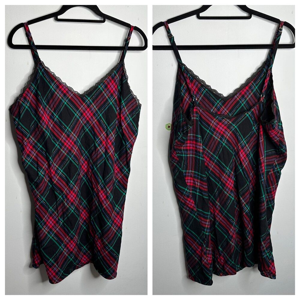 Victoria’s Secret Black Red Tartan Plaid Flannel Lace Trim Nightgown Size XL